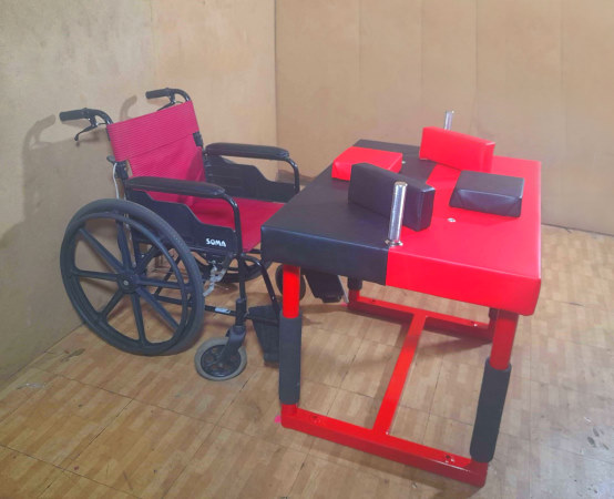 knock-down arm-wrestling table for wheelchair