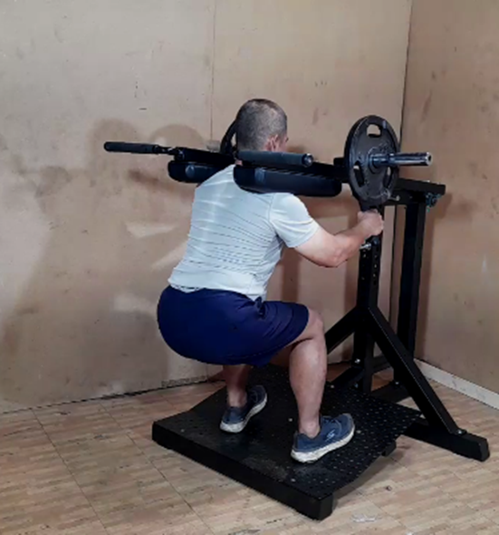 Squats All-in-One Station