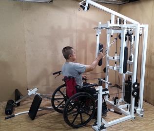 Hi-Pulley on Multi-Gym for Wheelchair  เวทเทรนนิ่ง บนรถเข็นวีลแชร์ 